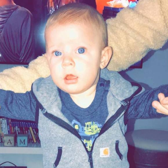 Meet your Posher, Chris - Picture 1 of 1